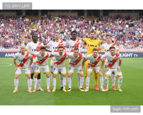 西甲联赛团队协作再升级 控球强队状态复苏引关注 西甲联赛团队协作再升级 控球强队状态复苏引关注