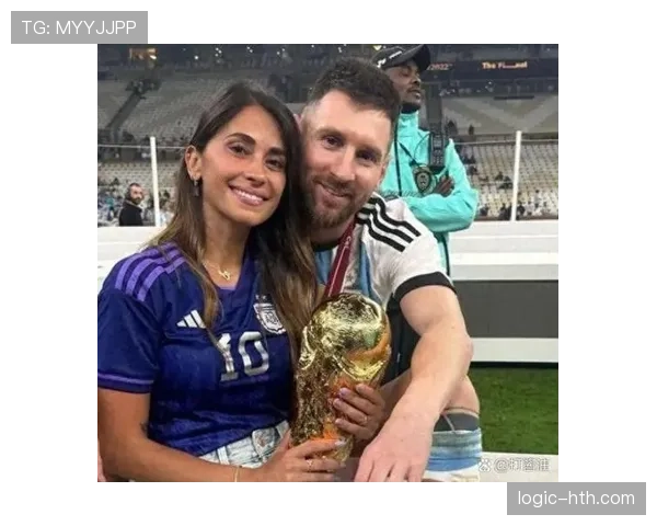 梅西再领阿根廷问鼎世界杯,传奇球王续写辉煌 梅西再领阿根廷问鼎世界杯,传奇球王续写辉煌