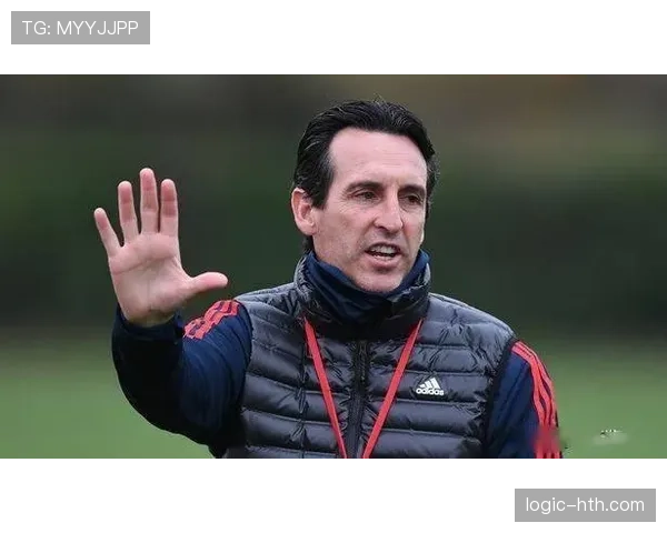 纽卡斯尔联新帅列维走马上任,球队未来表现引发广泛关注 纽卡斯尔联新帅列维走马上任,球队未来表现引发广泛关注