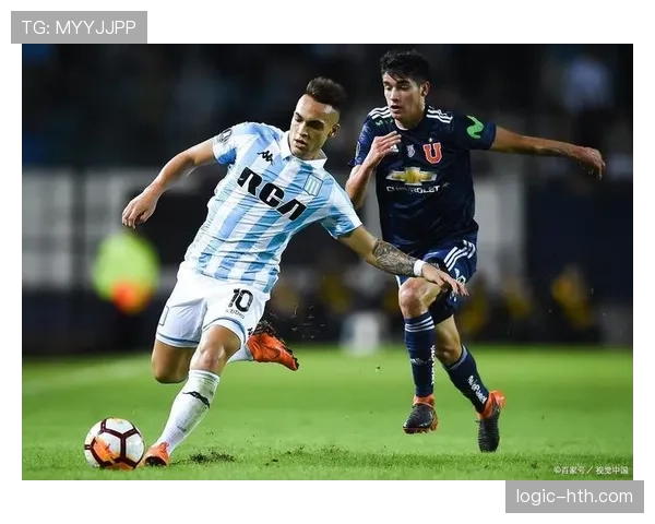 足球新星闪耀绿茵场：年轻天才表现稳健引热议