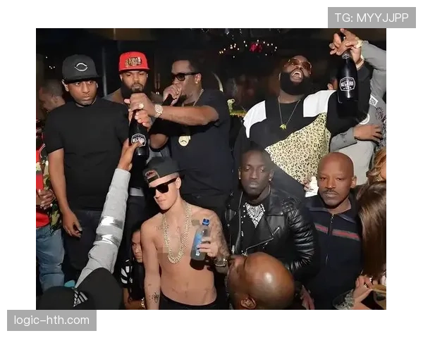 罗纳尔迪尼奥笑着甩开奢华派对，谁能想到他最近迷上了超市打折货？